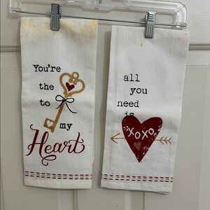 Kay Dee Designs Valentines Day Hand Towels (set of 2)